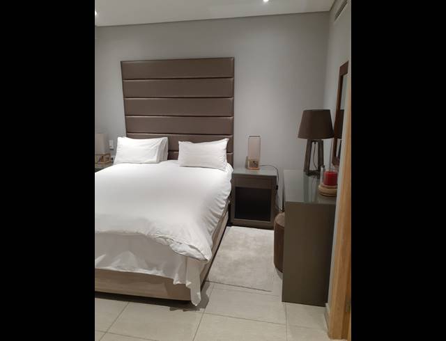 2 BEDROOM APARTMENT FOR SALE IN UMHLANGA CENTRAL